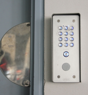 Sécurité accès porte des garages – Biscarrosse